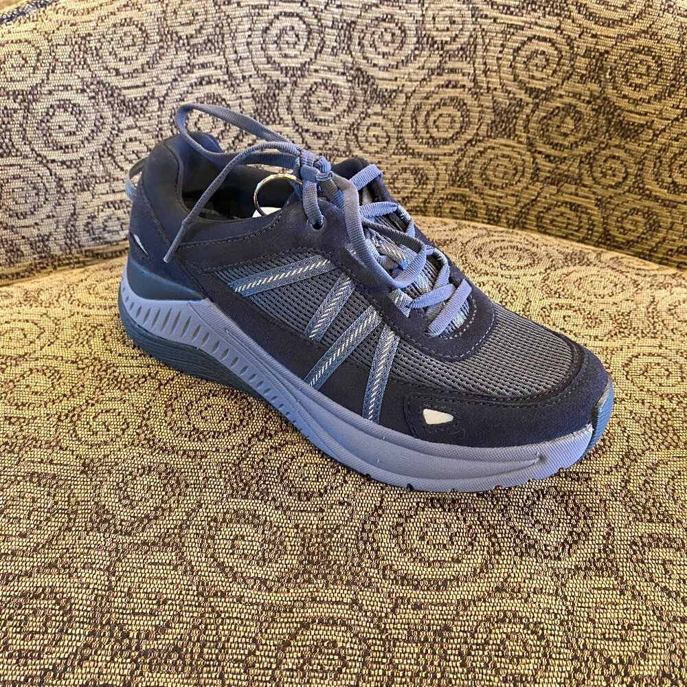 Dansko - Poppy Navy - Multiple Sizes (NEW W/ BOX)
